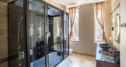 SG Apartments
