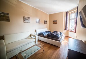 Apartment (Downtown) | Desk, iron/ironing board, cribs/infant beds, free WiFi - SG Apartments (Szczecin)