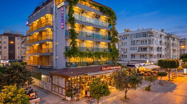 Front of property - Gallion Hotel (Alanya)