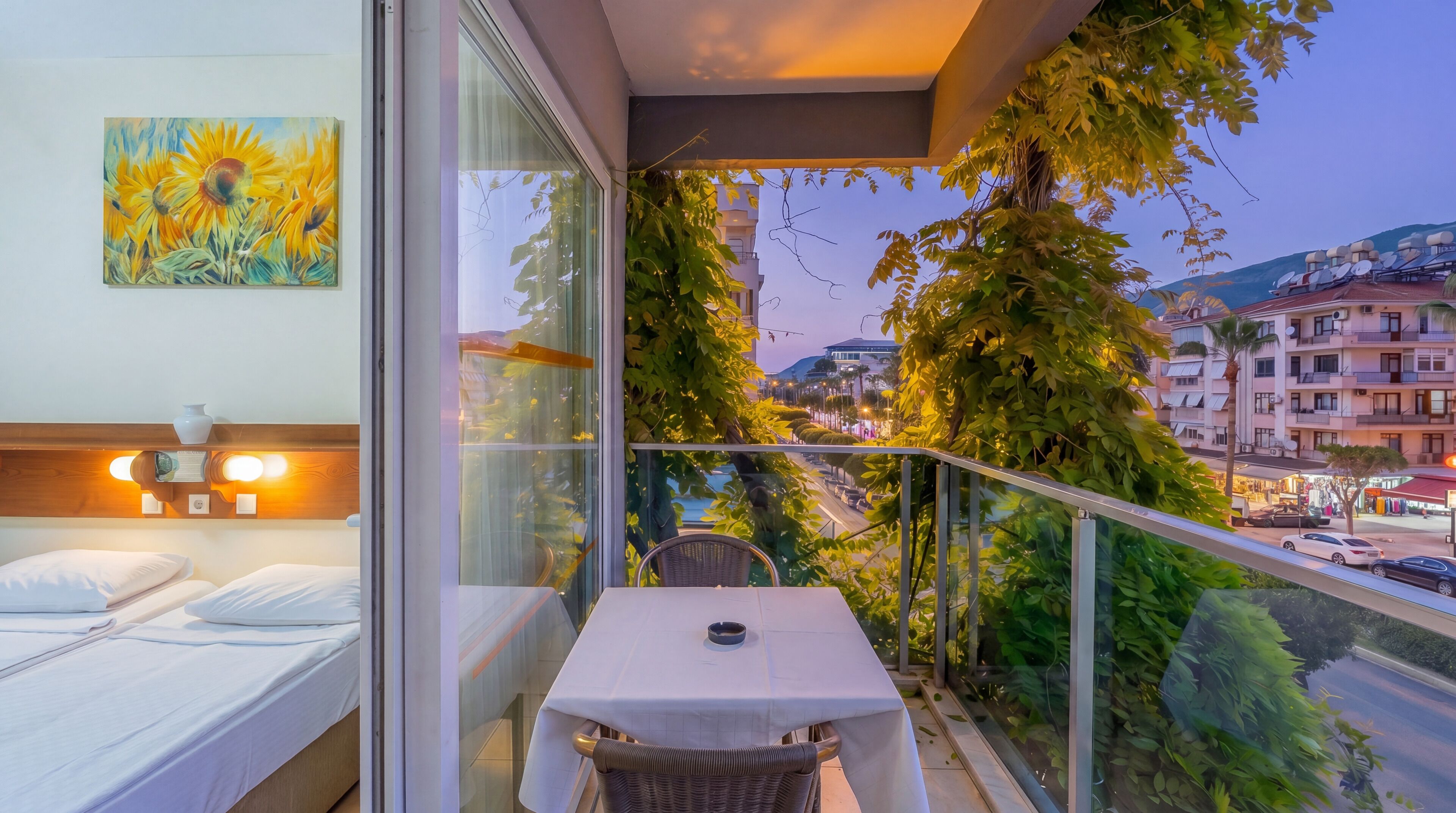 Photo - Gallion Hotel