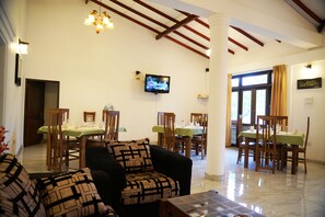 Food court - Moon Hills Hotel (Kandy)