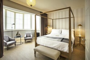 Room - Lemon House (Savoca)
