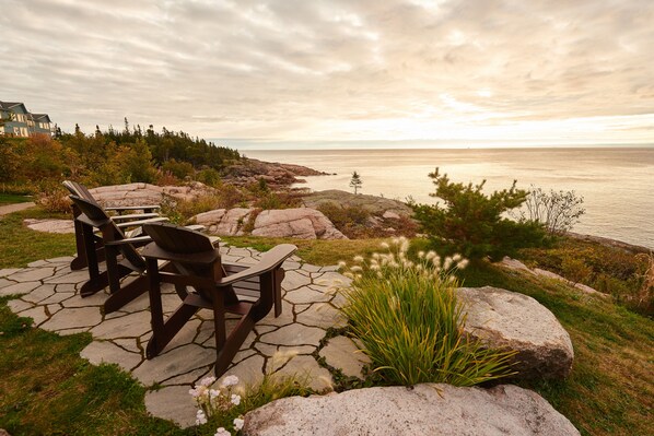 Condo, Multiple Beds, Balcony, River View | Terrace/patio