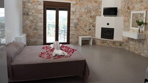 Duplex | Soundproofing, iron/ironing board, free cots/infant beds