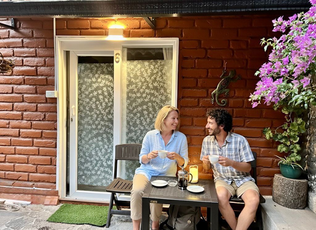 高档床上用品、羽绒被、加厚床垫、客房内保险箱