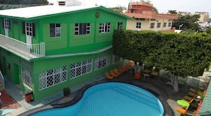 Outdoor pool - Hotel Internacional Cuautla (Cuautla)
