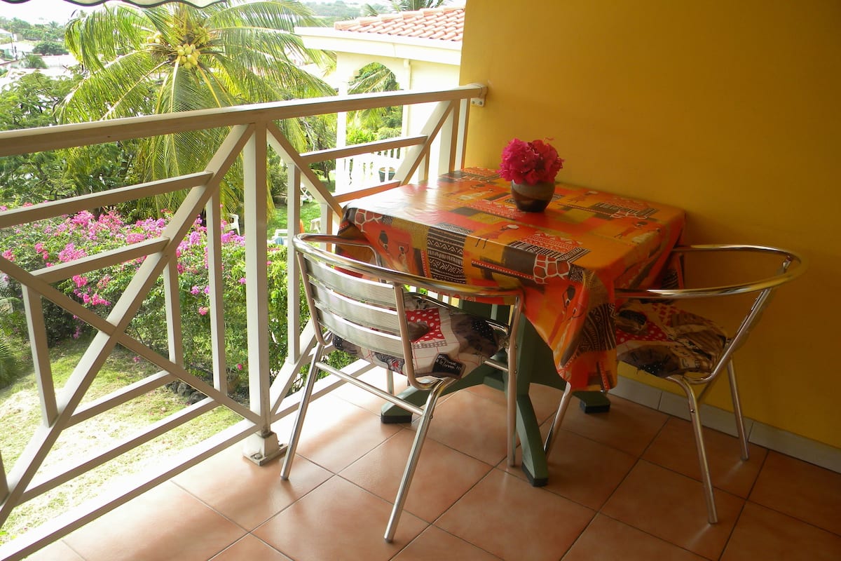 Studio | 1 bedroom, premium bedding, desk
