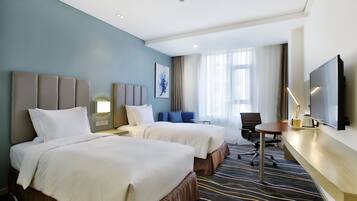 Minibar, in-room safe, desk, blackout drapes