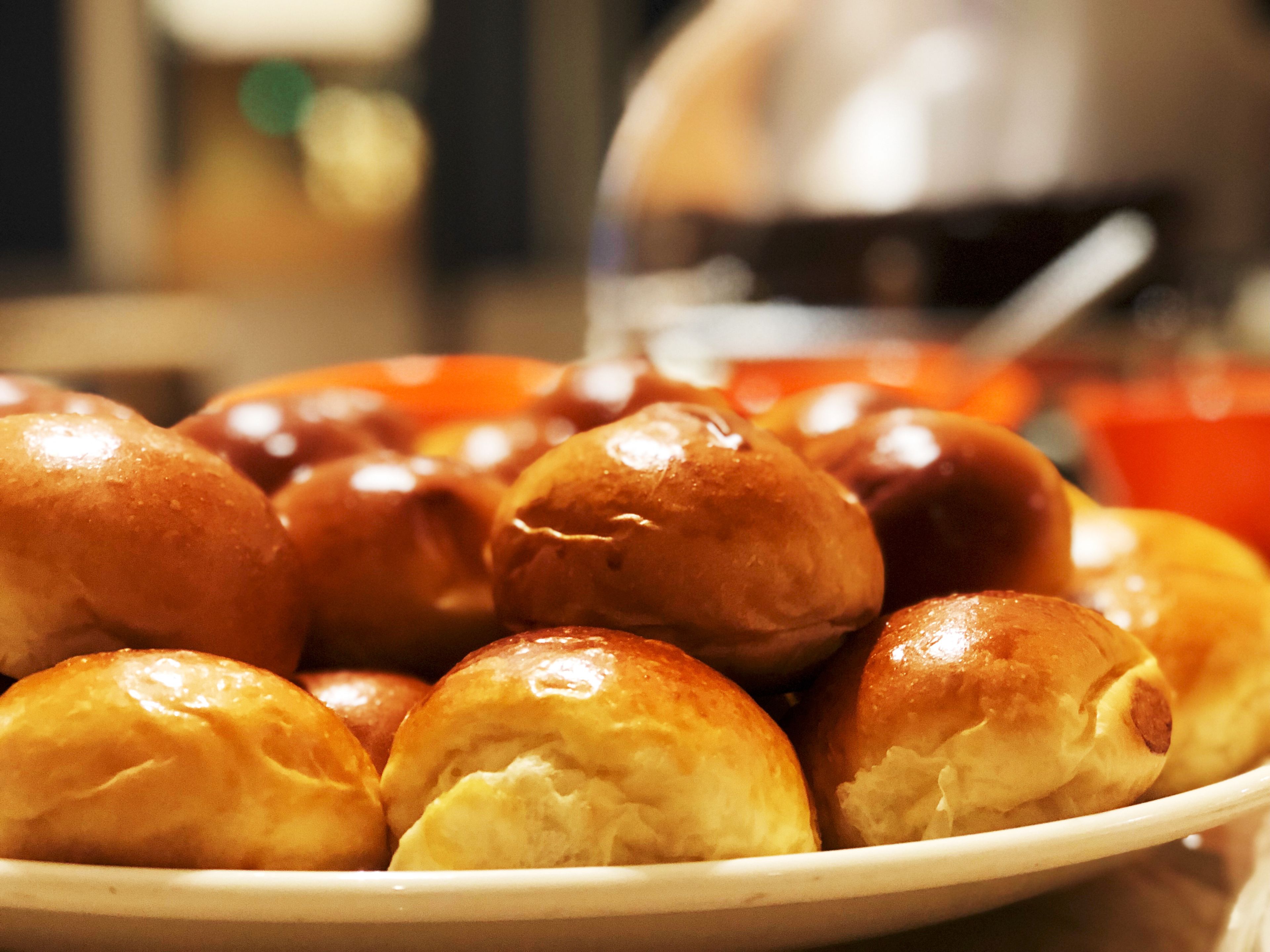 Free buffet breakfast