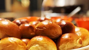 Free buffet breakfast