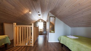 Villa Romeo with Sauna | Lydisolert, wi-fi (inkludert) og sengetøy