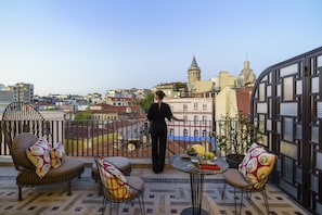 Suite Exécutive, 1 très grand lit, dans la tour (Galata Room, Kingsize) | Vue depuis le balcon