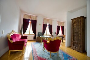 Flat-screen TV - Hotel Bon Apart (Görlitz)