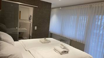 Kamar Double atau Twin, kamar mandi pribadi | Kamar mandi