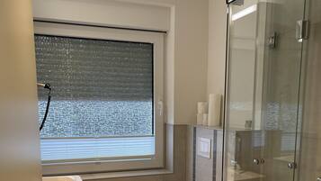 Einzelzimmer, eigenes Bad | Badezimmer