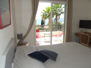 Double Room, Balcony, Sea Facing