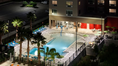 Property amenity. Holiday Inn Express & Suites Orlando at SeaWorld by IHG