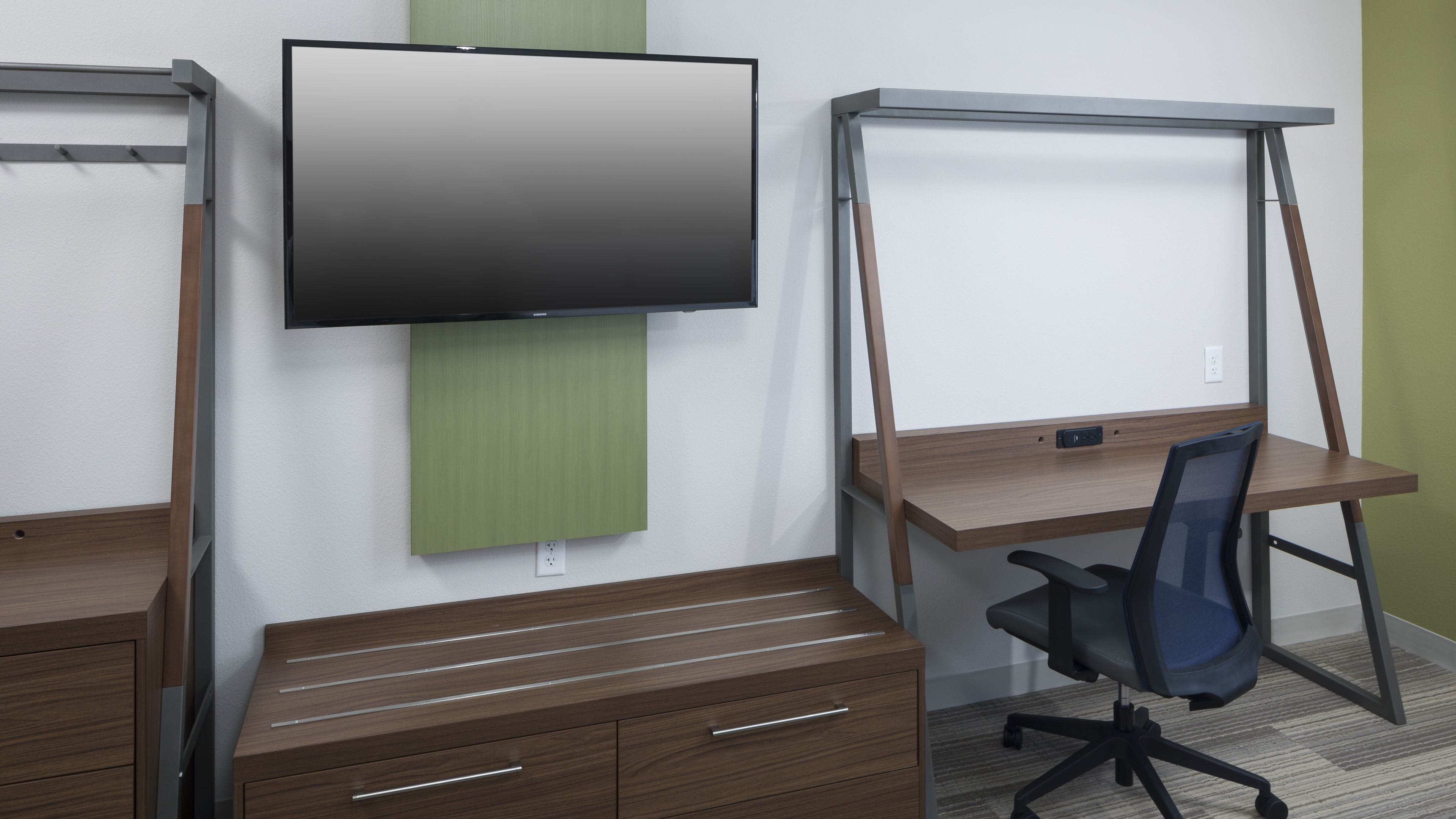 standard room, 2 queen beds | room amenity