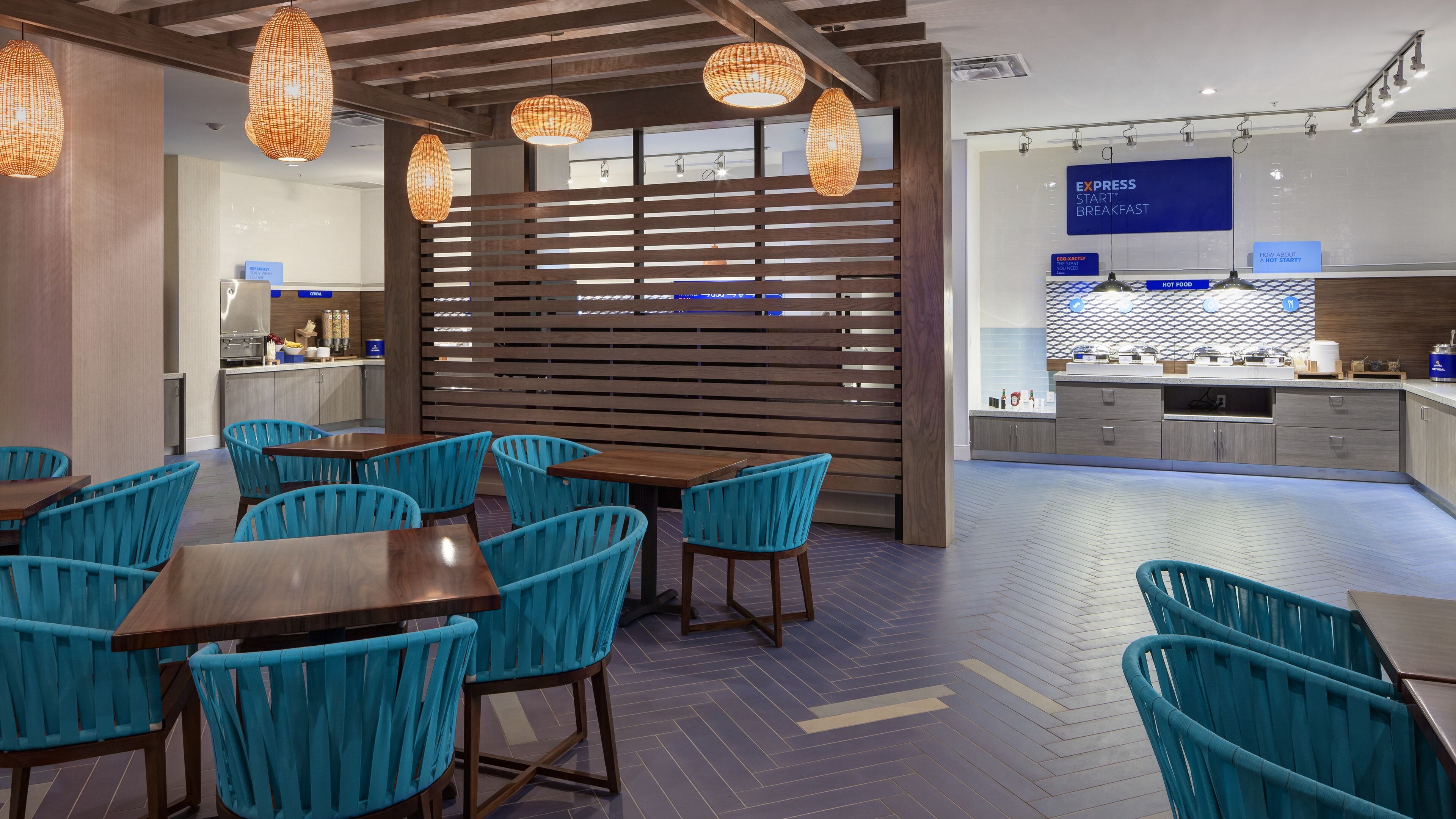 Photo - Holiday Inn Express & Suites Orlando at SeaWorld by IHG
