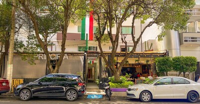 Hotel Estancias VIVE MX wtc CDMX, Trademark by Wyndham