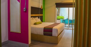 Dundyner, senger med overmadrass, safe på rommet og individuelt dekorert