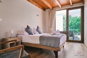 奢華別墅, 2 間臥室, 私人泳池, 泳池景觀 | 高級寢具、羽絨被、迷你吧、獨特裝潢