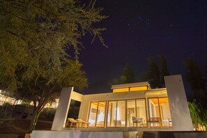 奢華別墅, 2 間臥室, 私人泳池, 泳池景觀 | 高級寢具、羽絨被、迷你吧、獨特裝潢