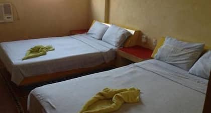 Hotel Arturo's