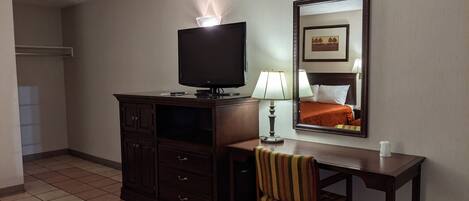 Standard Room, 2 Double Beds, Non Smoking | Blackout drapes, iron/ironing board, free WiFi, bed sheets