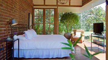 Premium Room, Garden View, Ground Floor | Frette Italian sheets, premium bedding, down duvets, pillow-top beds