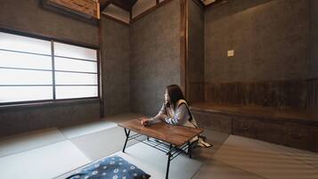 Traditional Double Room | Free WiFi