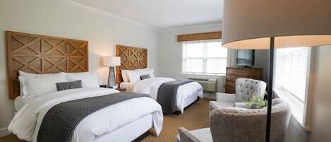 Deluxe Non-Smoking Room | 1 bedroom, premium bedding, down comforters, desk