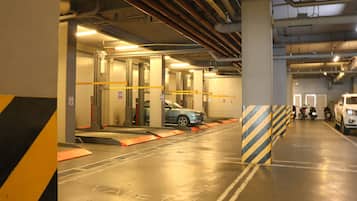 Self parking (PHP 105 per night)