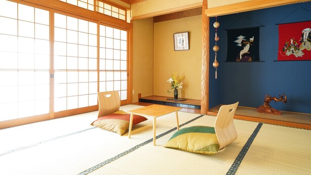 Unclassified image, 1 of 70, button - Takamatsu guesthouse akane (Takamatsu)