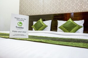 Room - Treebo Trip Casa Cyber DLF phase 3 (Gurugram)