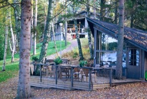 Outdoor dining - Äijälän Rusti Paratiisisaari (Naantali)