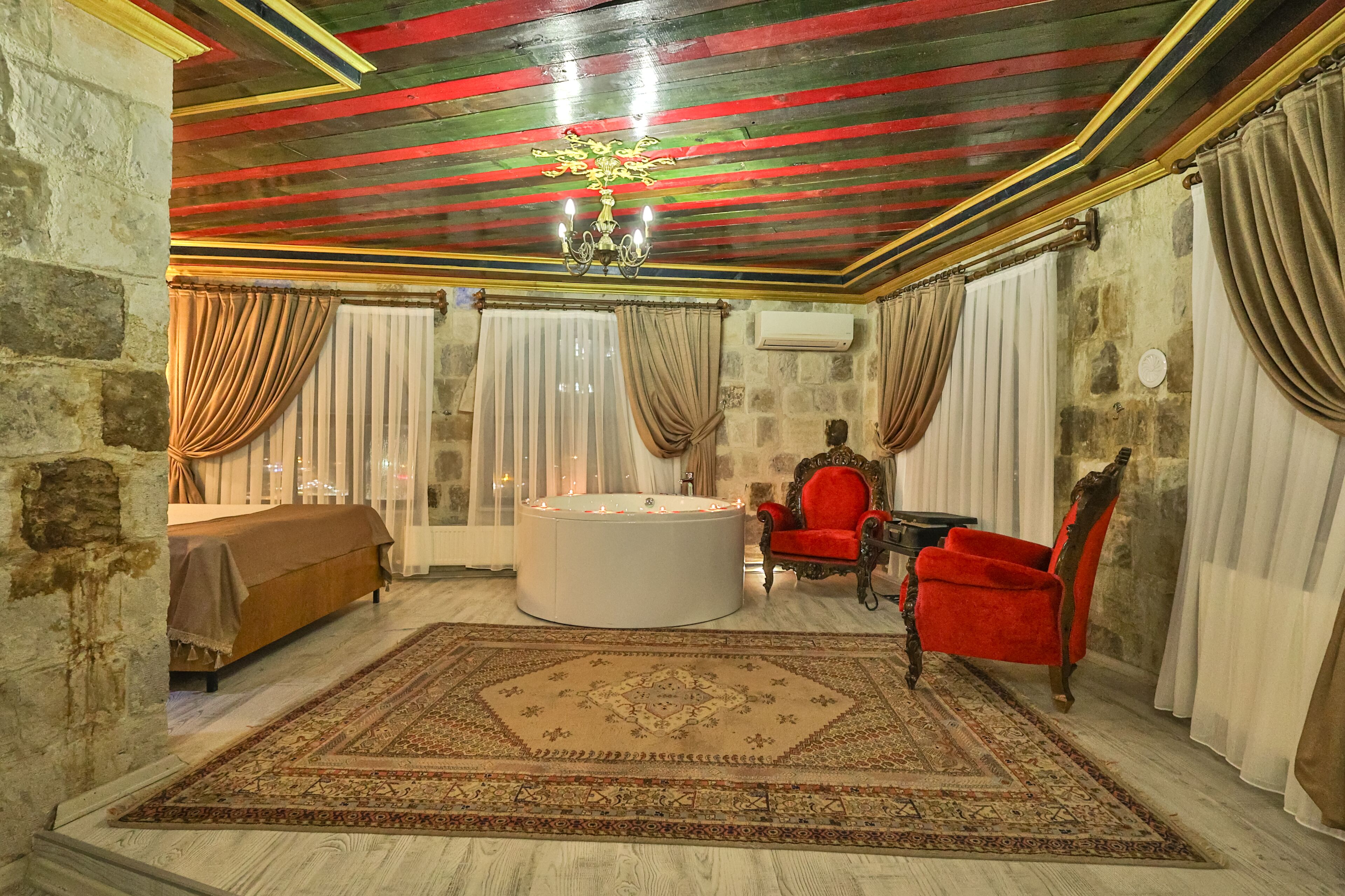 Foto - Bedrock Cave Hotel