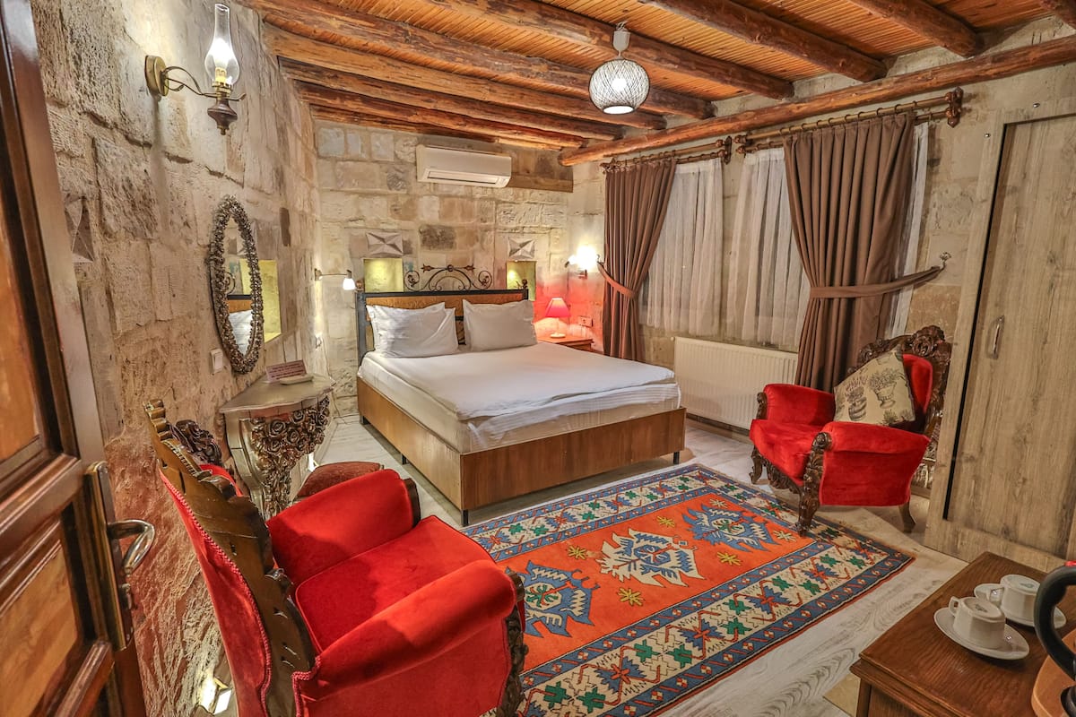 Standard Stone Room | Egyptian cotton sheets, premium bedding, Select Comfort beds, minibar