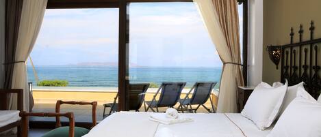 Villa | 6 Schlafzimmer, italienische Bettbezüge von Frette