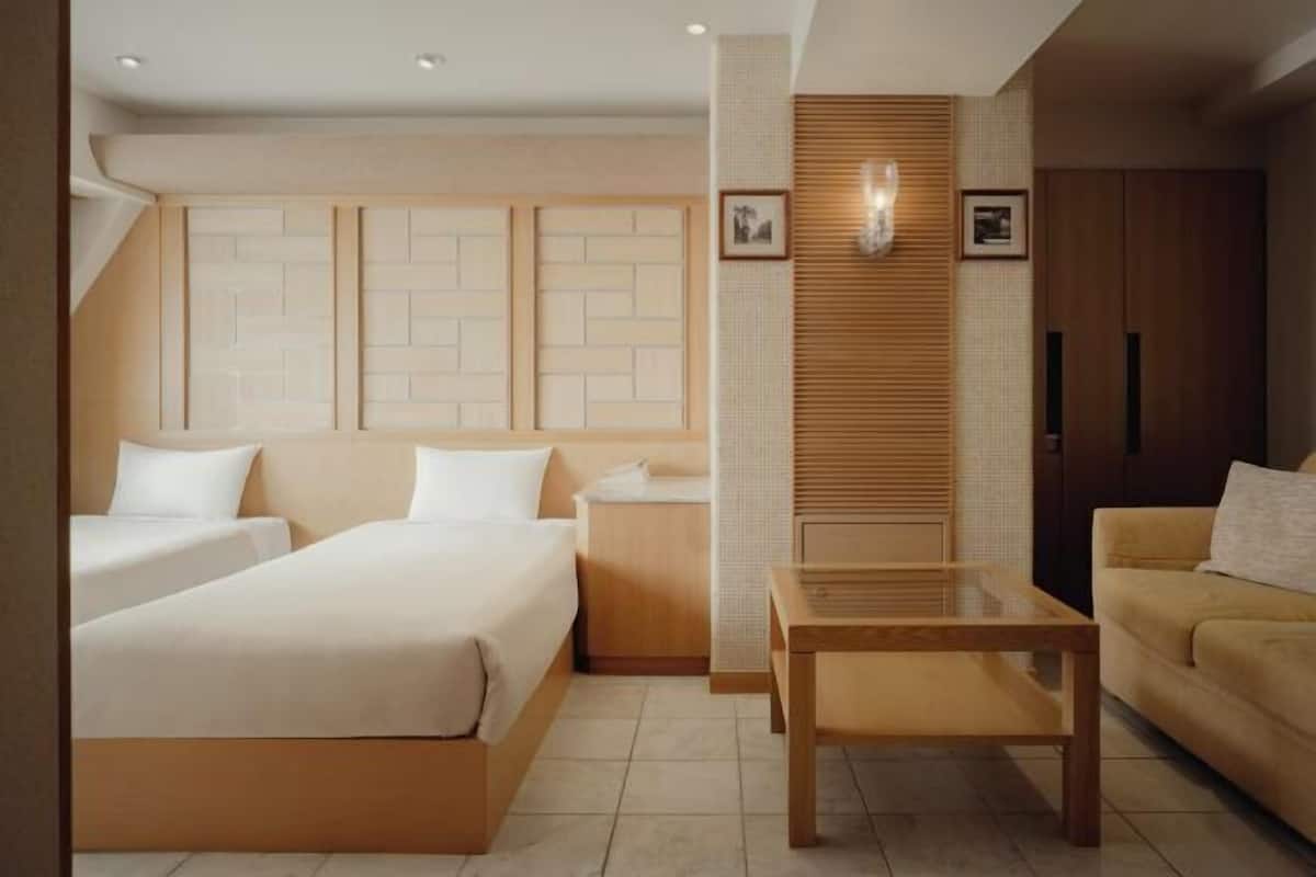 Soundproofing, iron/ironing board, free WiFi, bed sheets