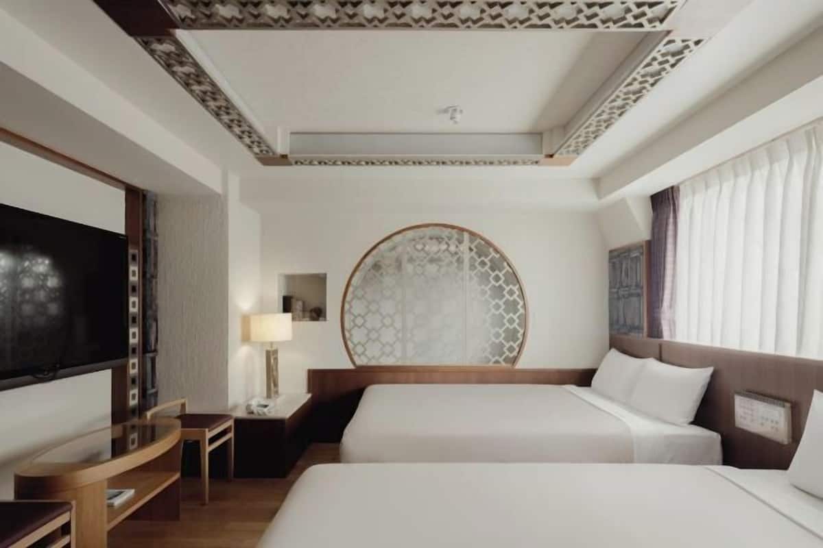 Soundproofing, iron/ironing board, free WiFi, bed sheets