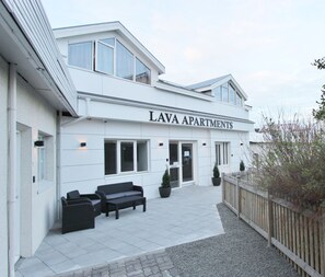 Front of property - Lava Apartments (Akureyri)