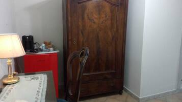 Chambre Simple, balcon | Balcon