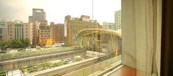 Elegance Hotel Taipei