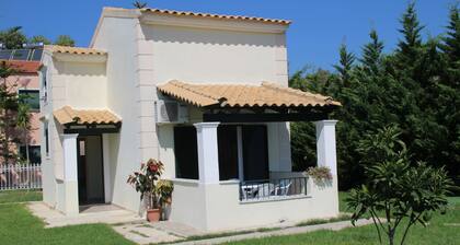 Dimitra's Maisonette