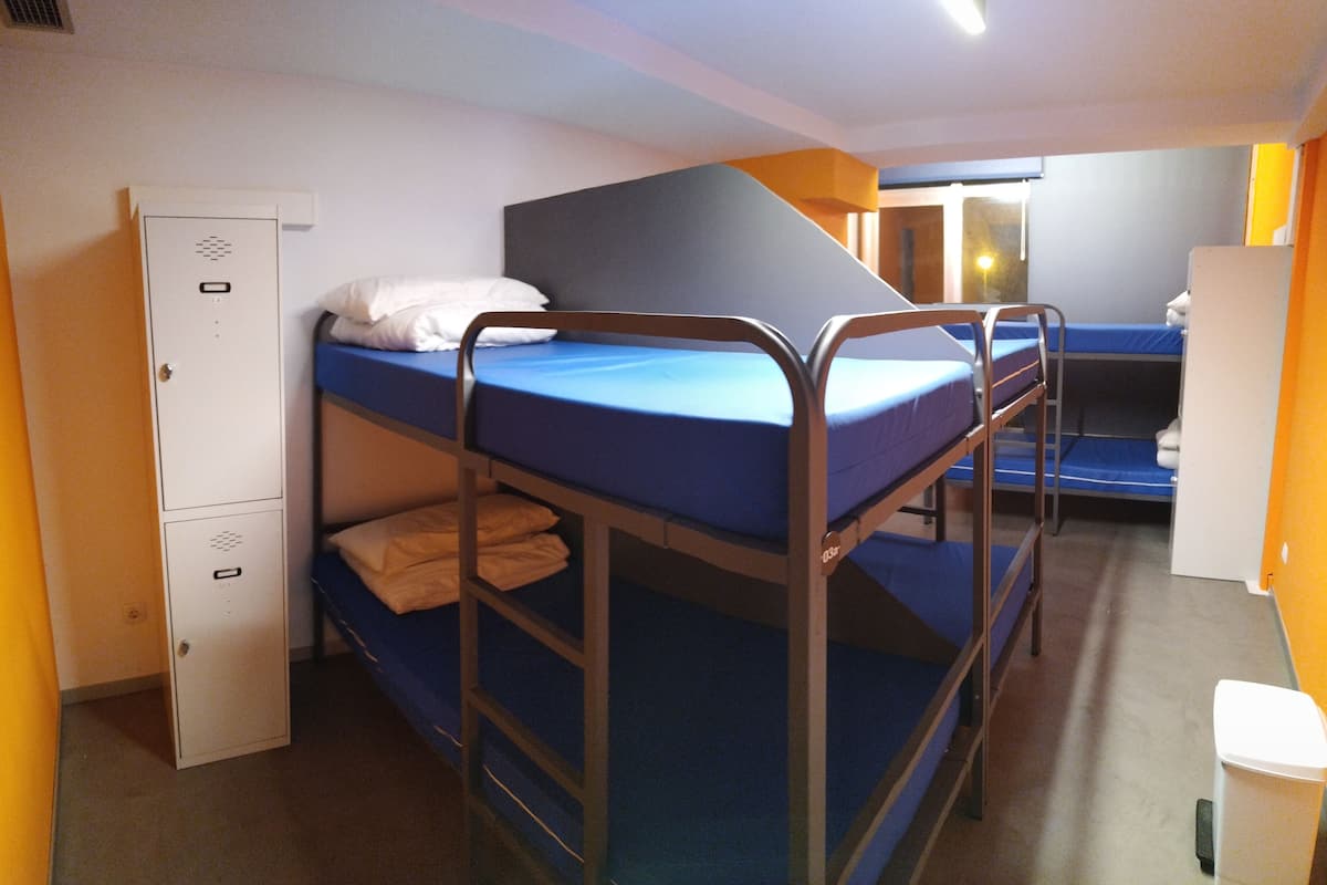 Economy Shared Dormitory, Mixed Dorm, Shared Bathroom, City View