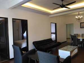 Apartment, 3 Bedrooms | Living room - Midcity Service Suite (Malacca City)
