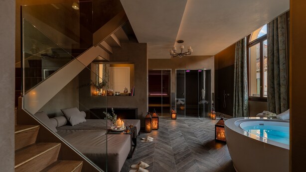 奢華套房 (Private SPA)