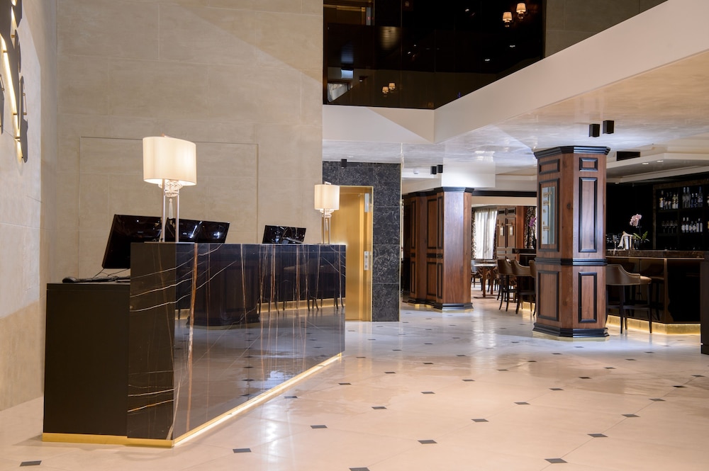 Palazzo Veneziano - Venice Collection by null