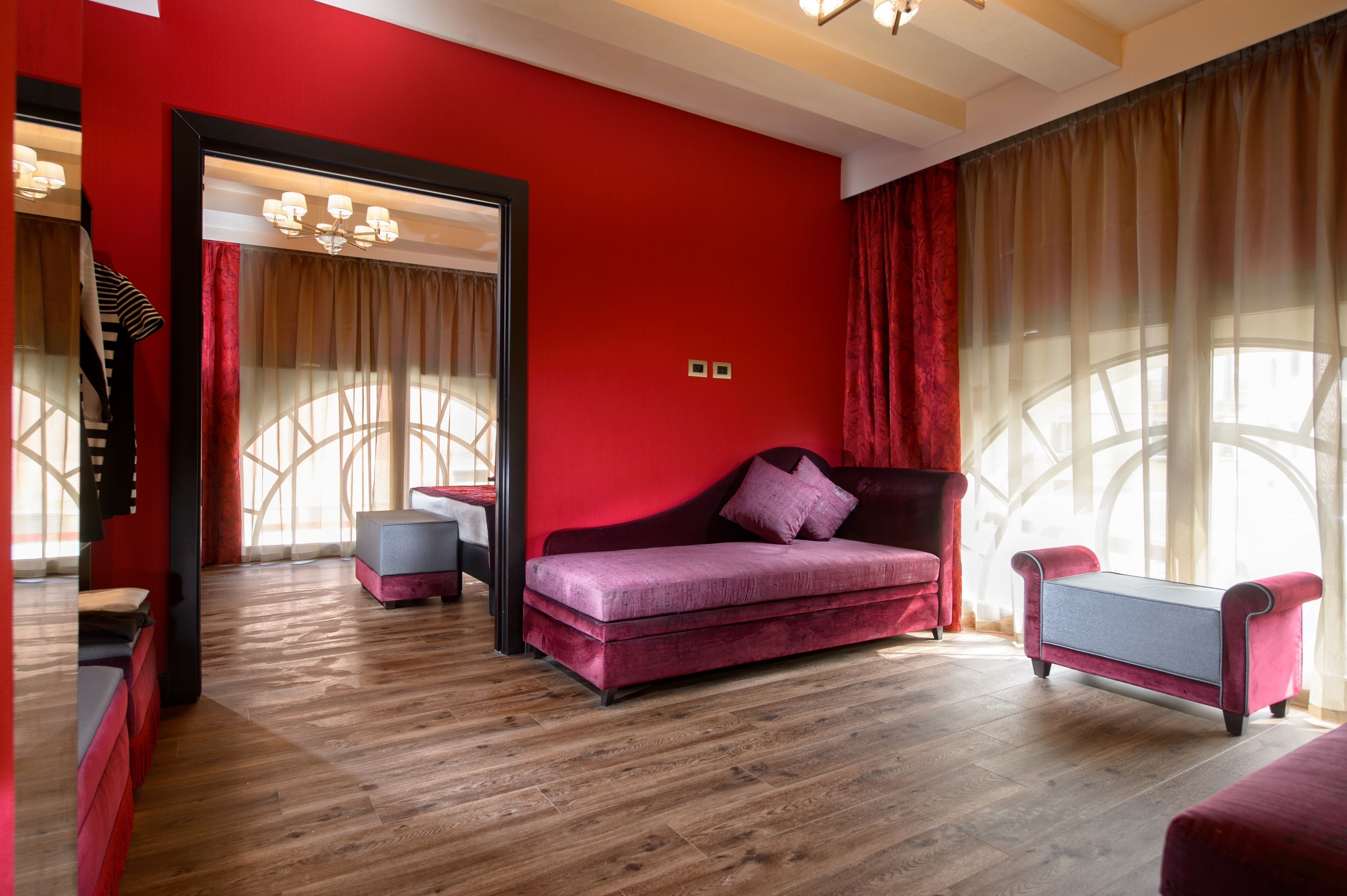 suite, canal view | 1 bedroom, down duvets, minibar, in-room safe